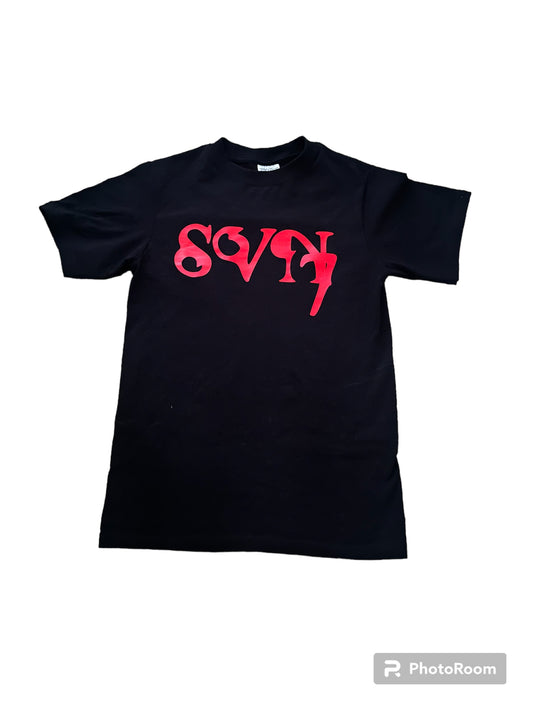 Red SVN 7 logo t-shirt